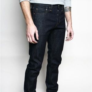 Rogue Territory Stanton Slim Straight Jeans